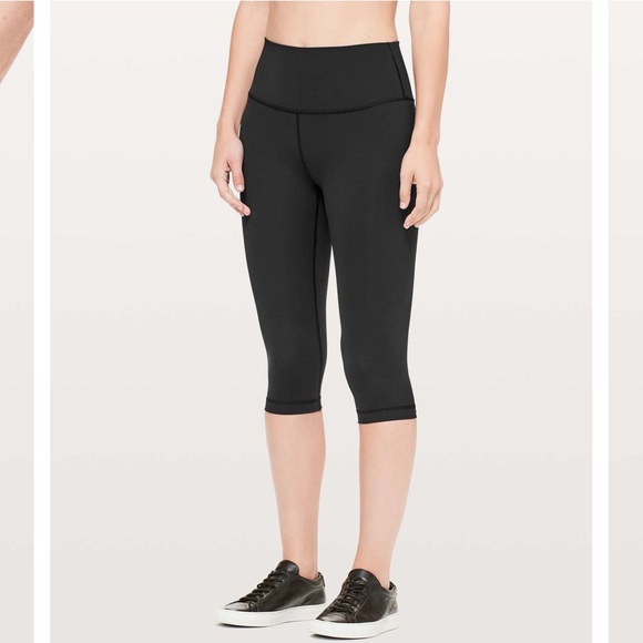 lululemon athletica Pants - Lululemon Wunder Under Hi-Rise 1/2 Tight Full-On Luxtreme 17" Black W6ATQS size2
